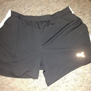 PUMA WORKOUT SHORTS